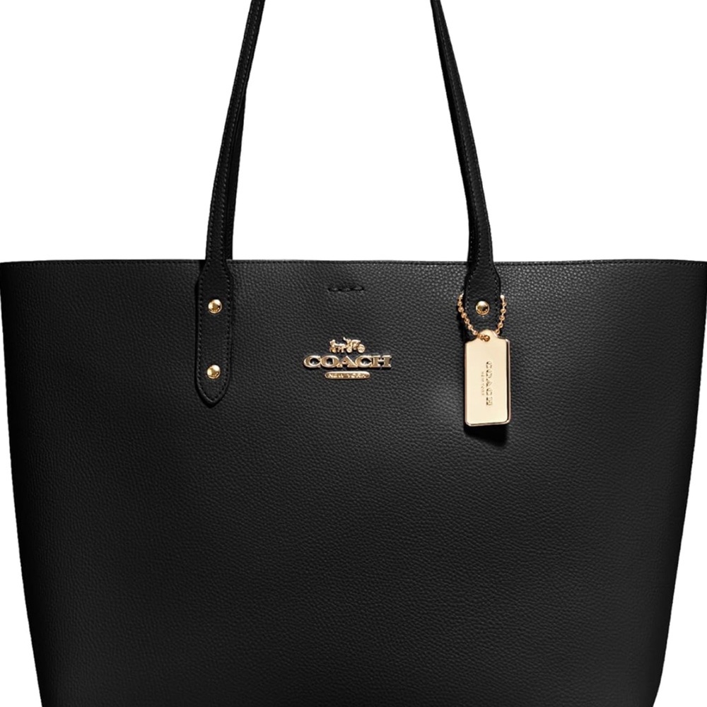 Coach Large Town Pebbled Leather Tote